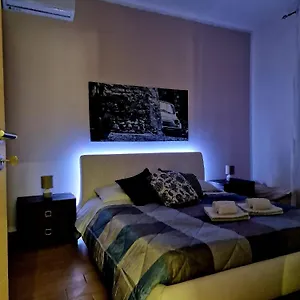 https://casale-brindisi.lecce-hotels.com